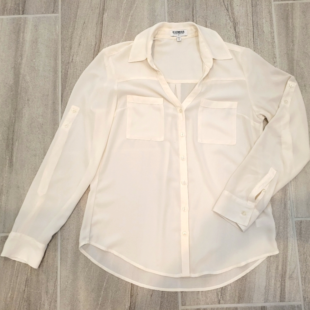 😁Express Womens White Portfolio Shirt Long Sleeve Button Down S